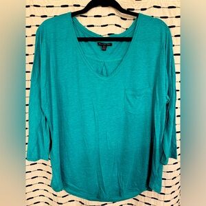 🦅American Eagle Outfitters 3/4 Sleeve Top • Size XL